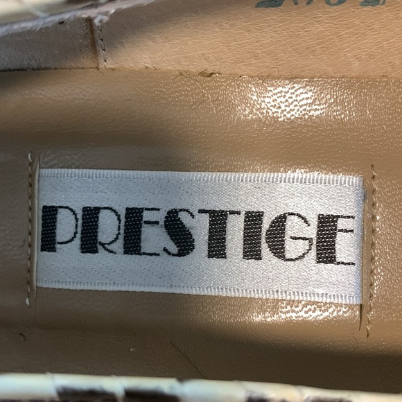 Prestige mid heel lady shoes,snake skin pattern - Picture 5 of 7
